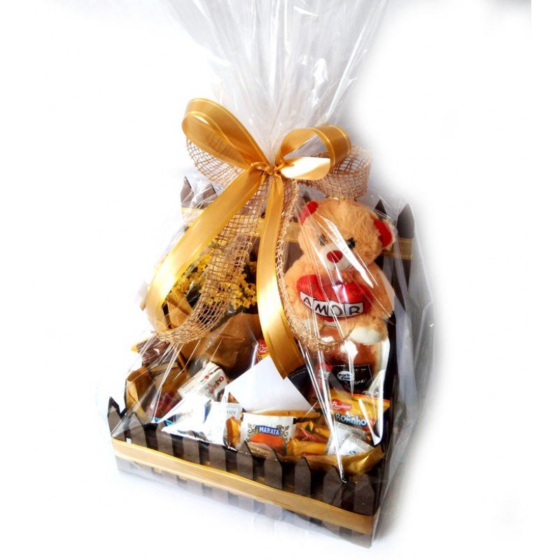 Cesta de Café Cerquinha "Dourada" com 40 itens + 1 Pelúcia Cesta de Café Cerquinha "Dourada" com 40 itens + 1 Pelúcia